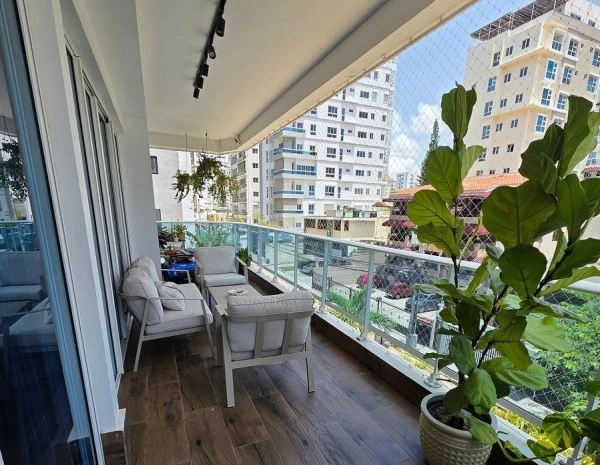 Apartamento en alquiler en naco